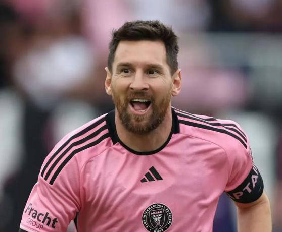 关于梅西强势横扫勇士晋级半决赛，状态火热！！的信息-开云下载